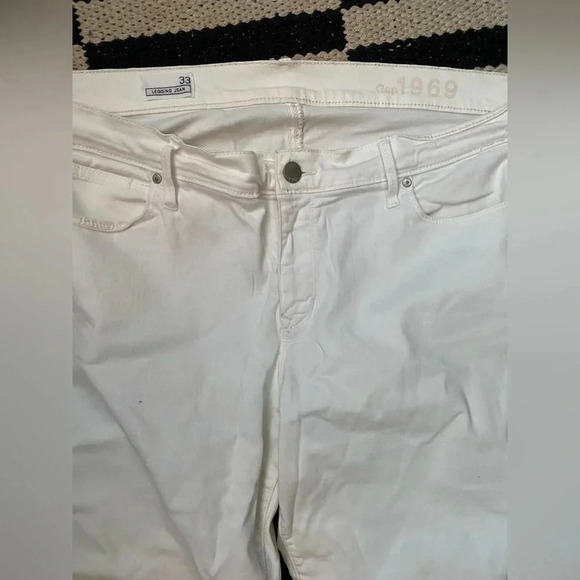 GAP White Ankle Jeans with Stretch Size 33 - Picture 7 of 9